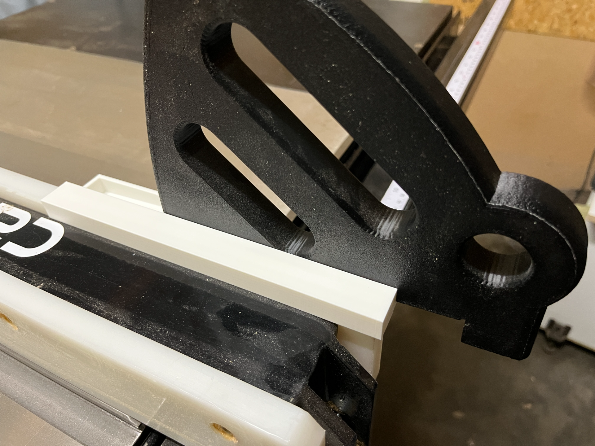Push block stick holder for Tablesaw fence