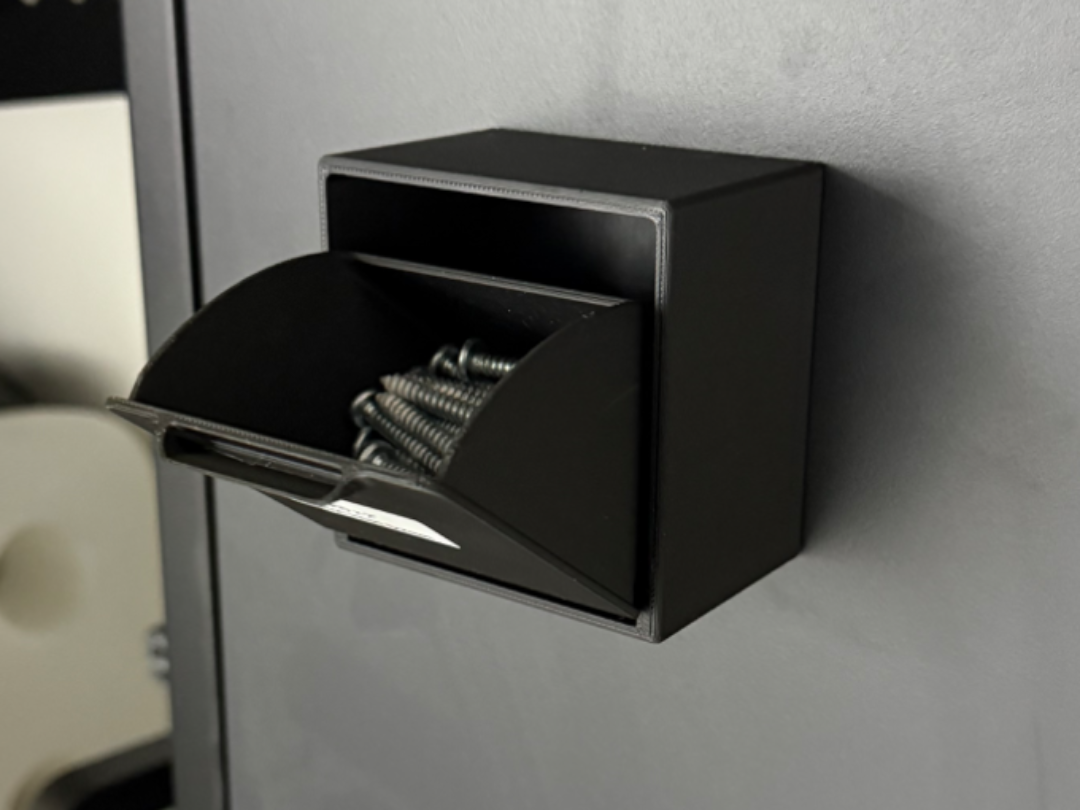 Magnetic tilt Box