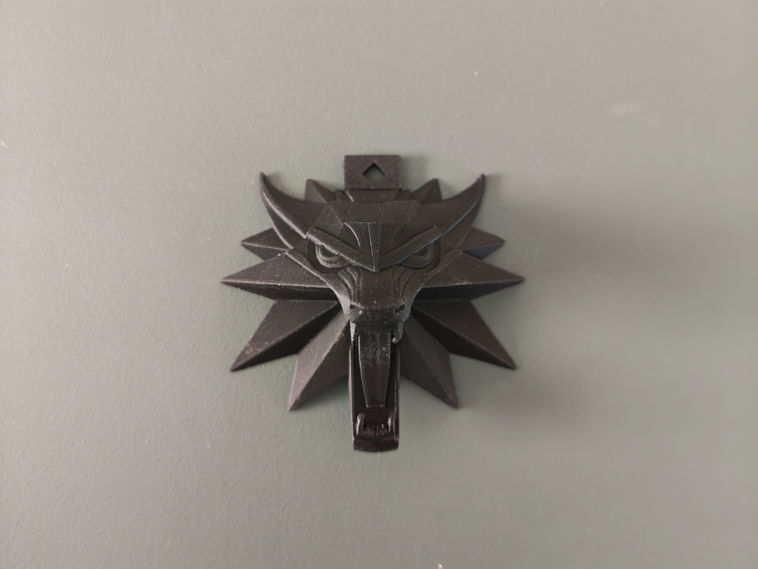 The witcher 3 medaglione