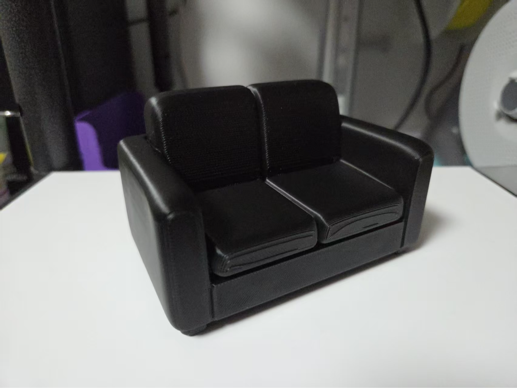 1/18 Miniature Two-Seater Sofa/Loveseat