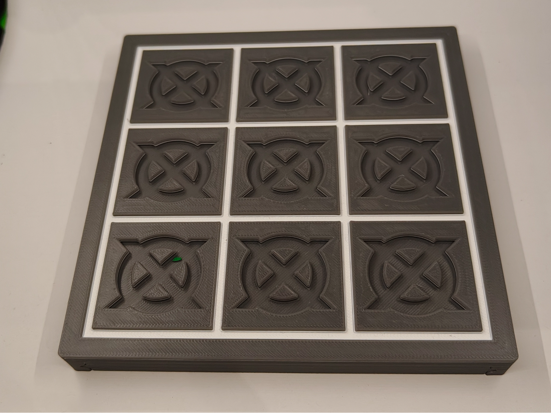 Modernist Tic-Tac-Toe | Pocket Travel Version