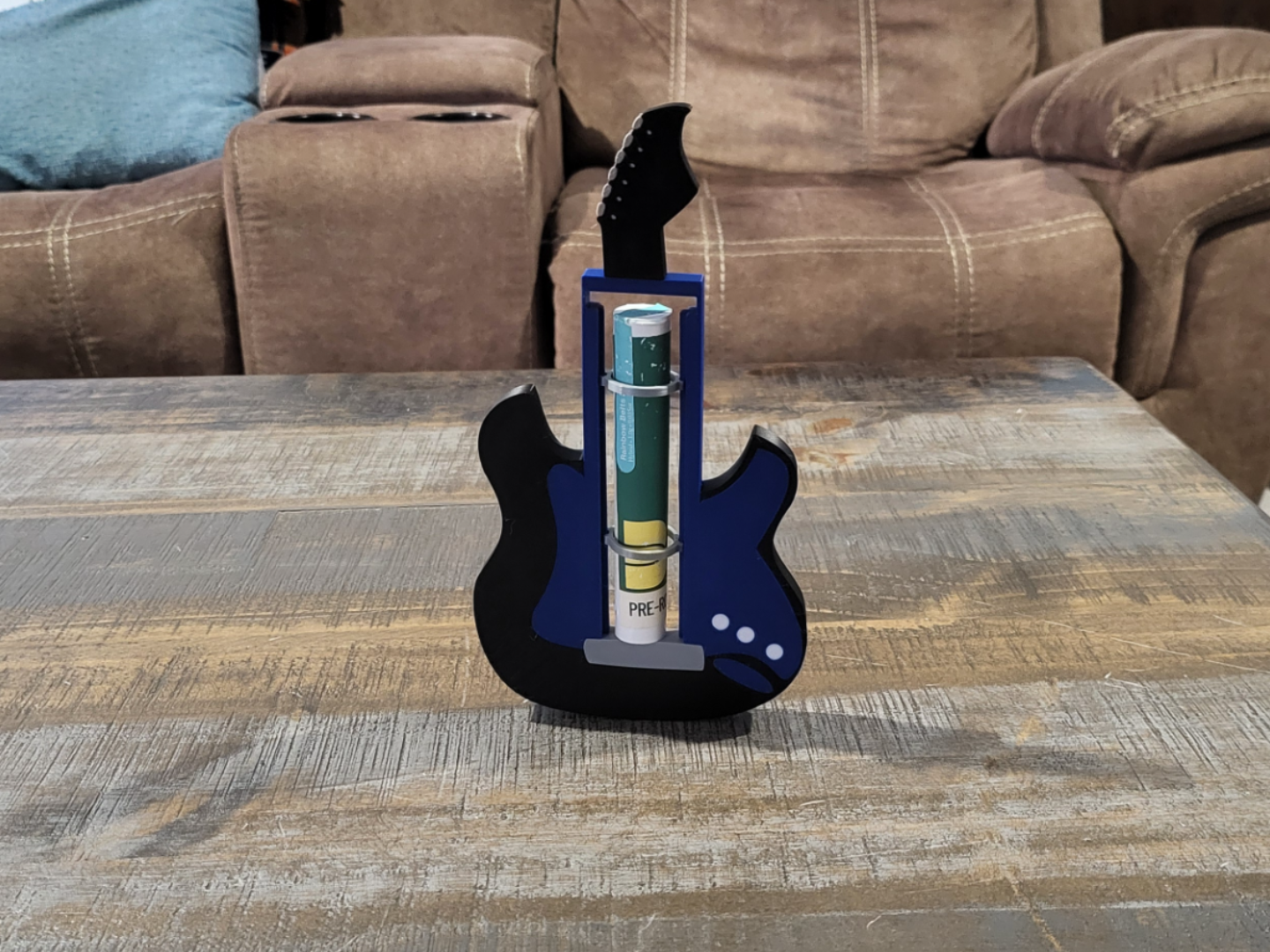 Guitar Pre-Roll Holder