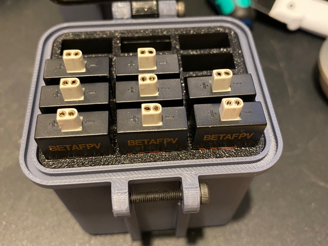 Lava 550 Insert for the Box for Lipo Battery (1s)