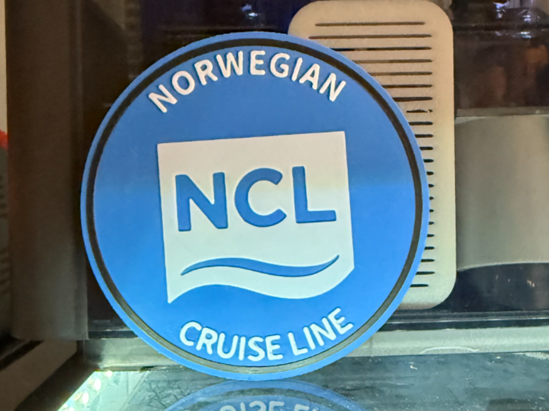 NORWEGIAN CRUISE COASTER SET WITH COASTER HOLDER