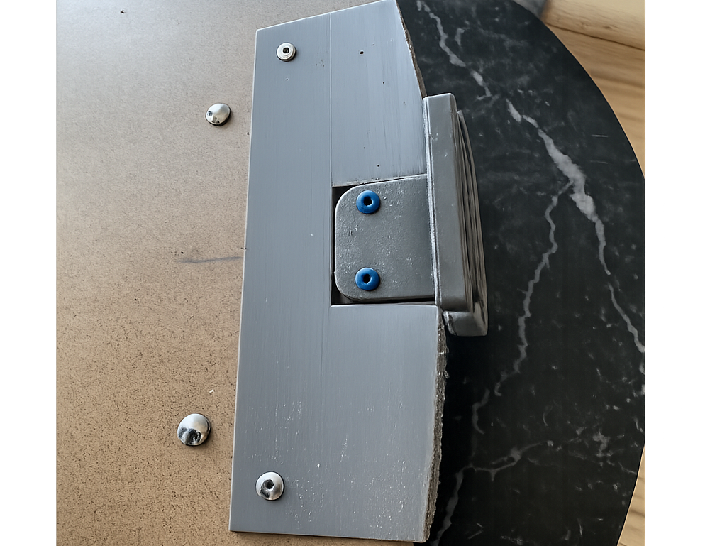 Maxi-Cosi iora cododo réparation mdf cassé