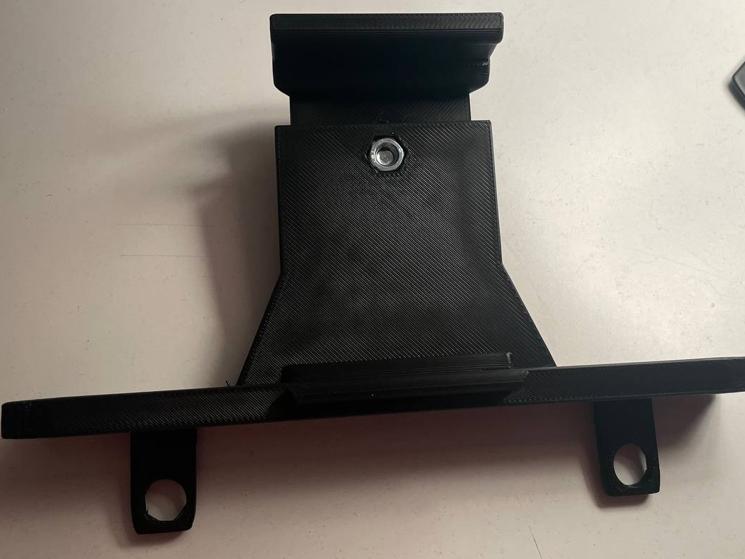Simucube smartphone holder