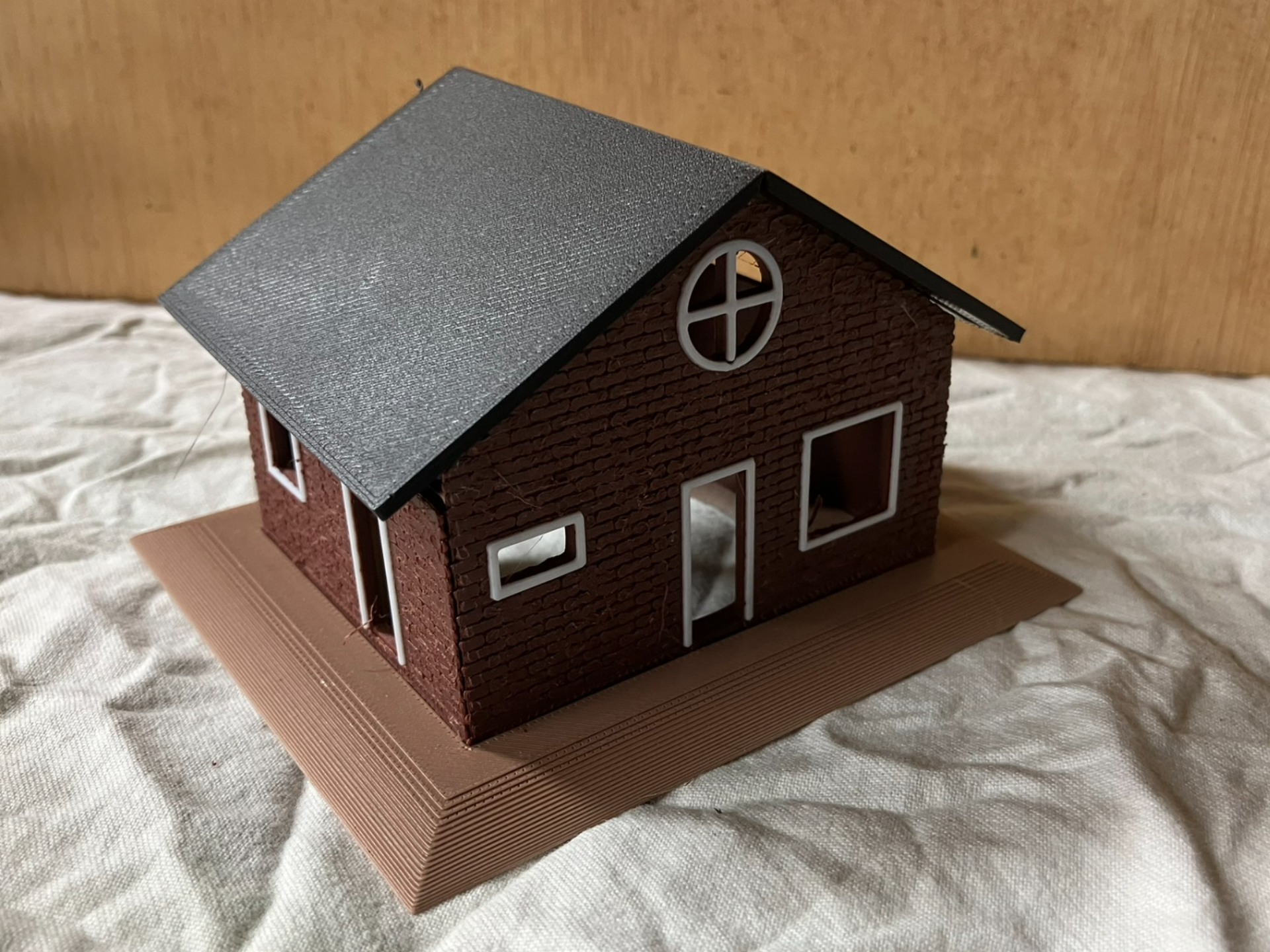 H0 house, folding