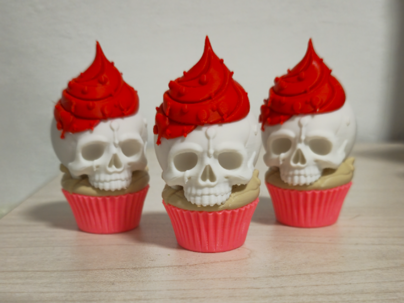 Skull Cupcake Horror