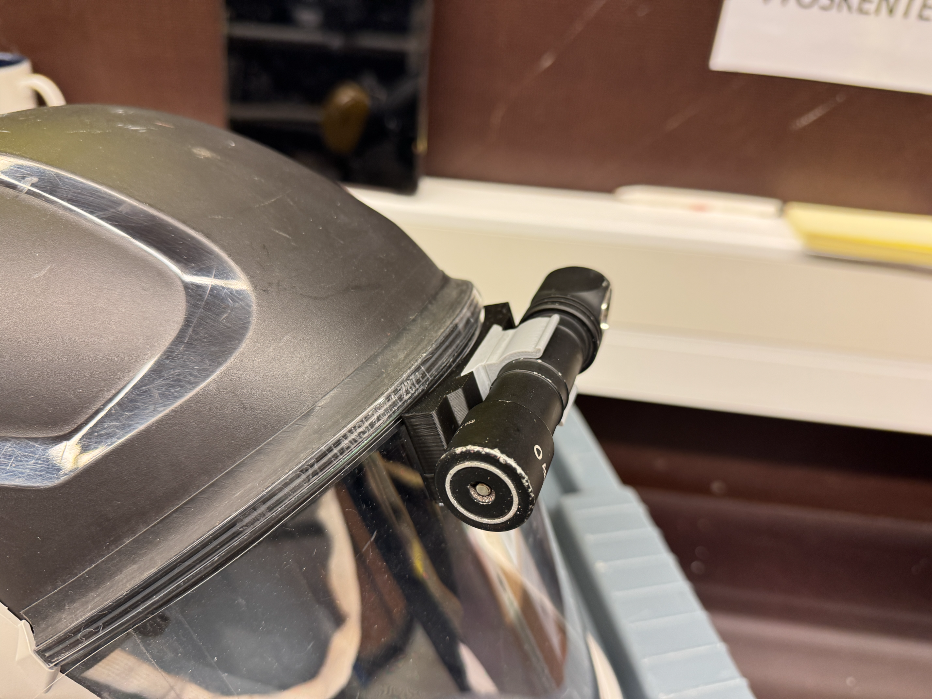 Visor light mount