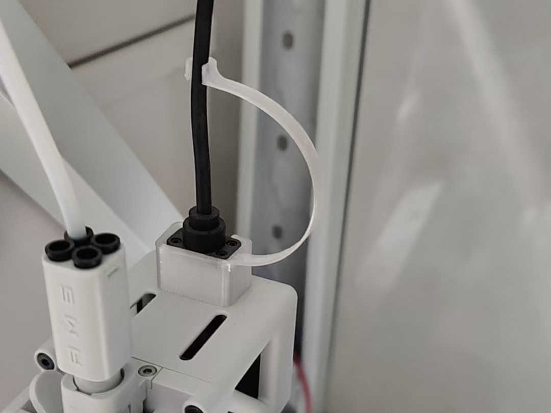 A1 mini super cheap cable guild only 5 g.