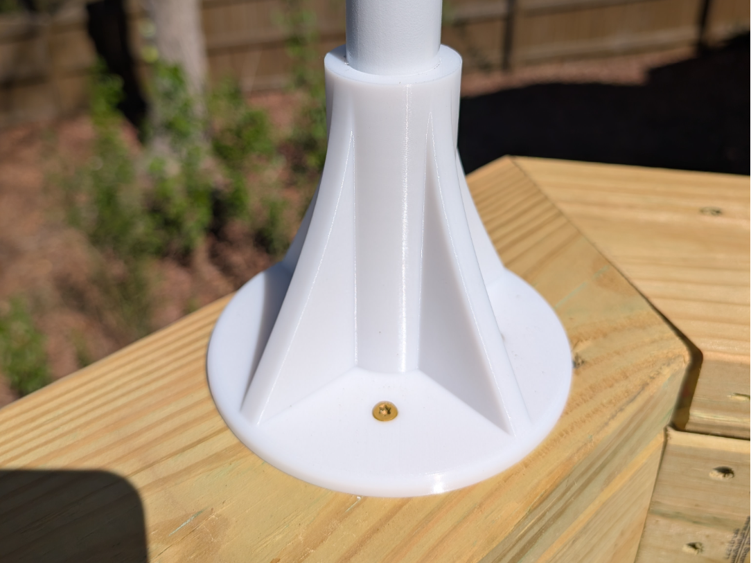 Outdoor Light Pole
