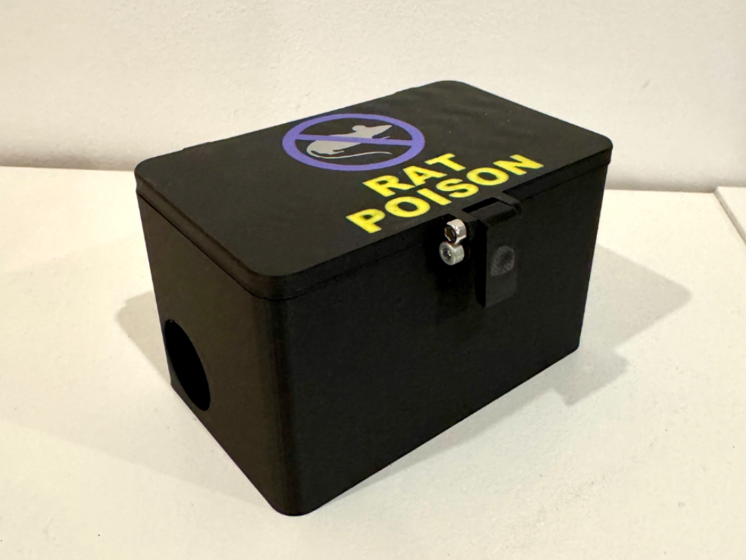 Bait Stations for Controlling Rats and Mice