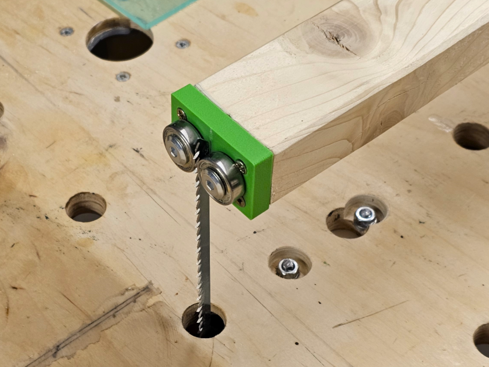 Vertical Jigsaw Blade Assist