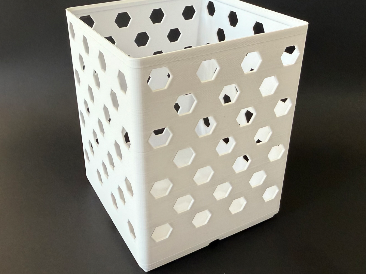 2X2X3 Gridfinity Offset Hex Pencil Bin