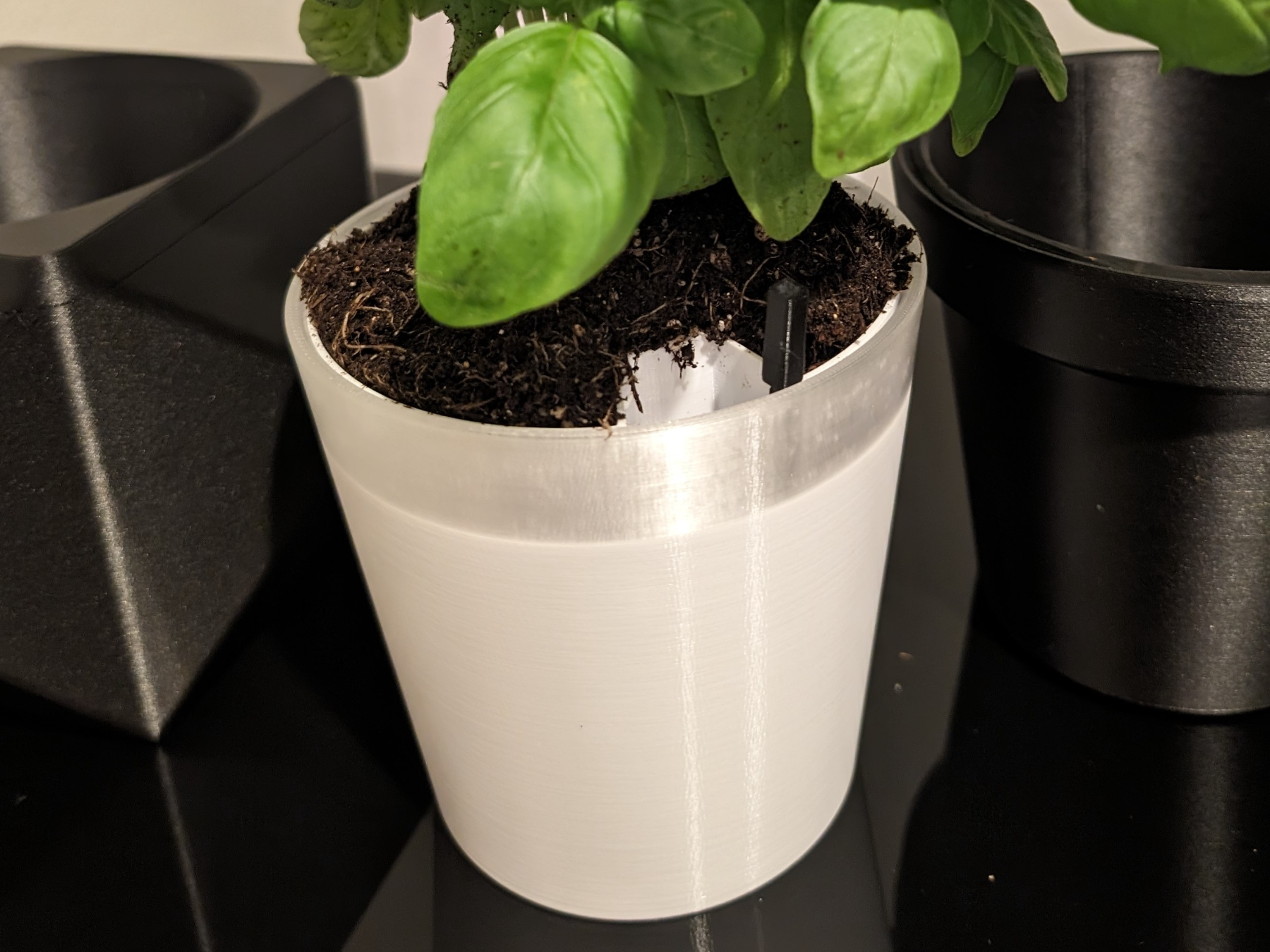 ESSENTIA Planter Bin self-watering 4"/10cm