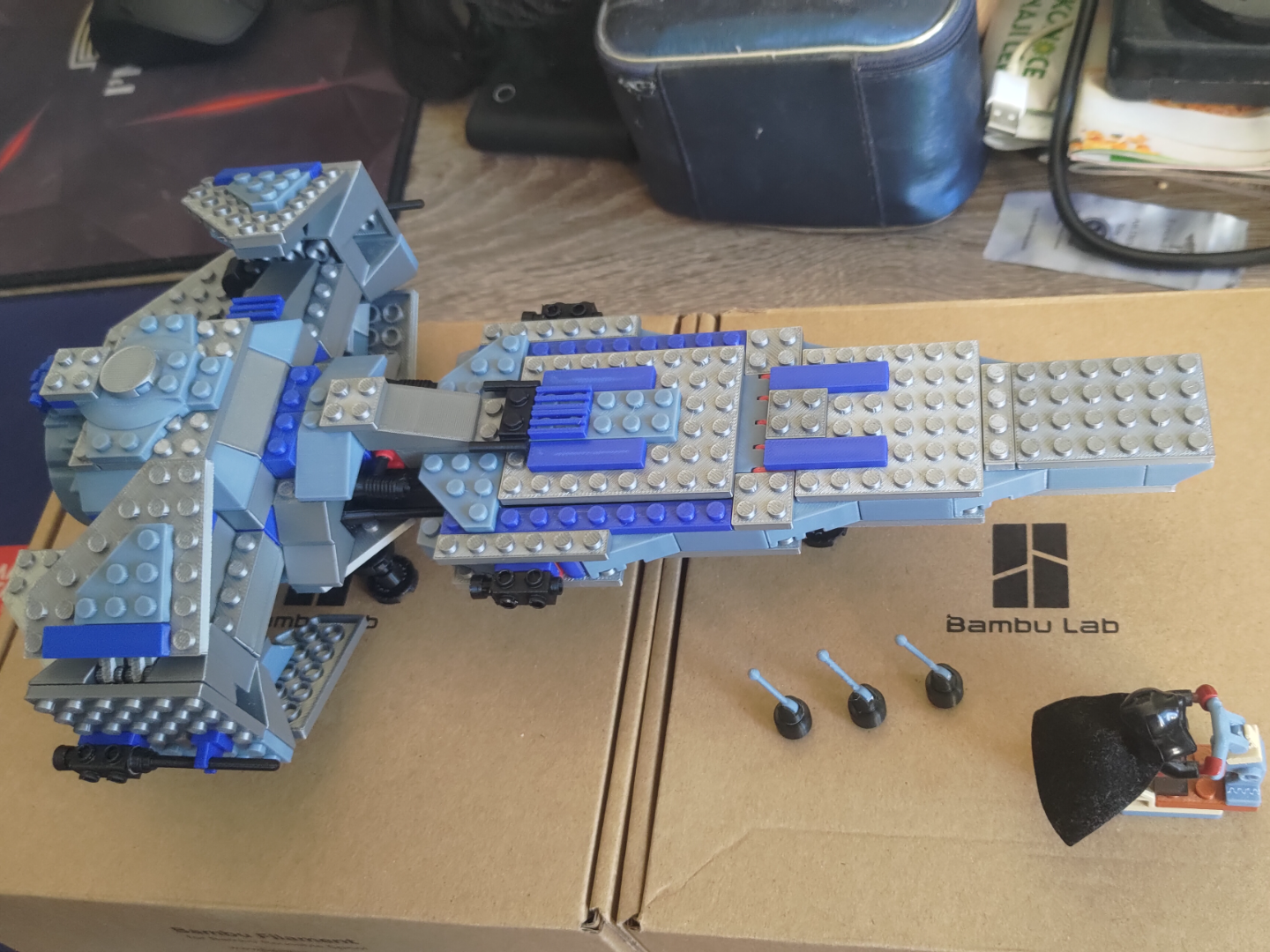 Star Wars brick Sith Infiltrator 7151