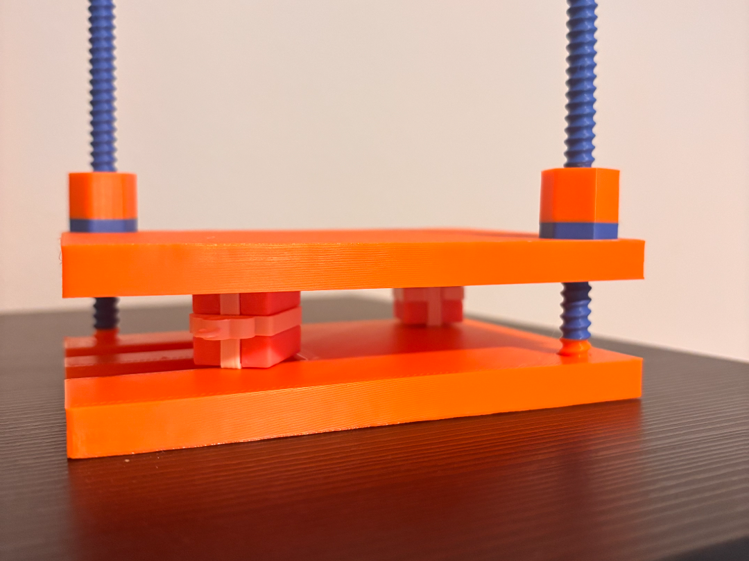 Small objects clamp