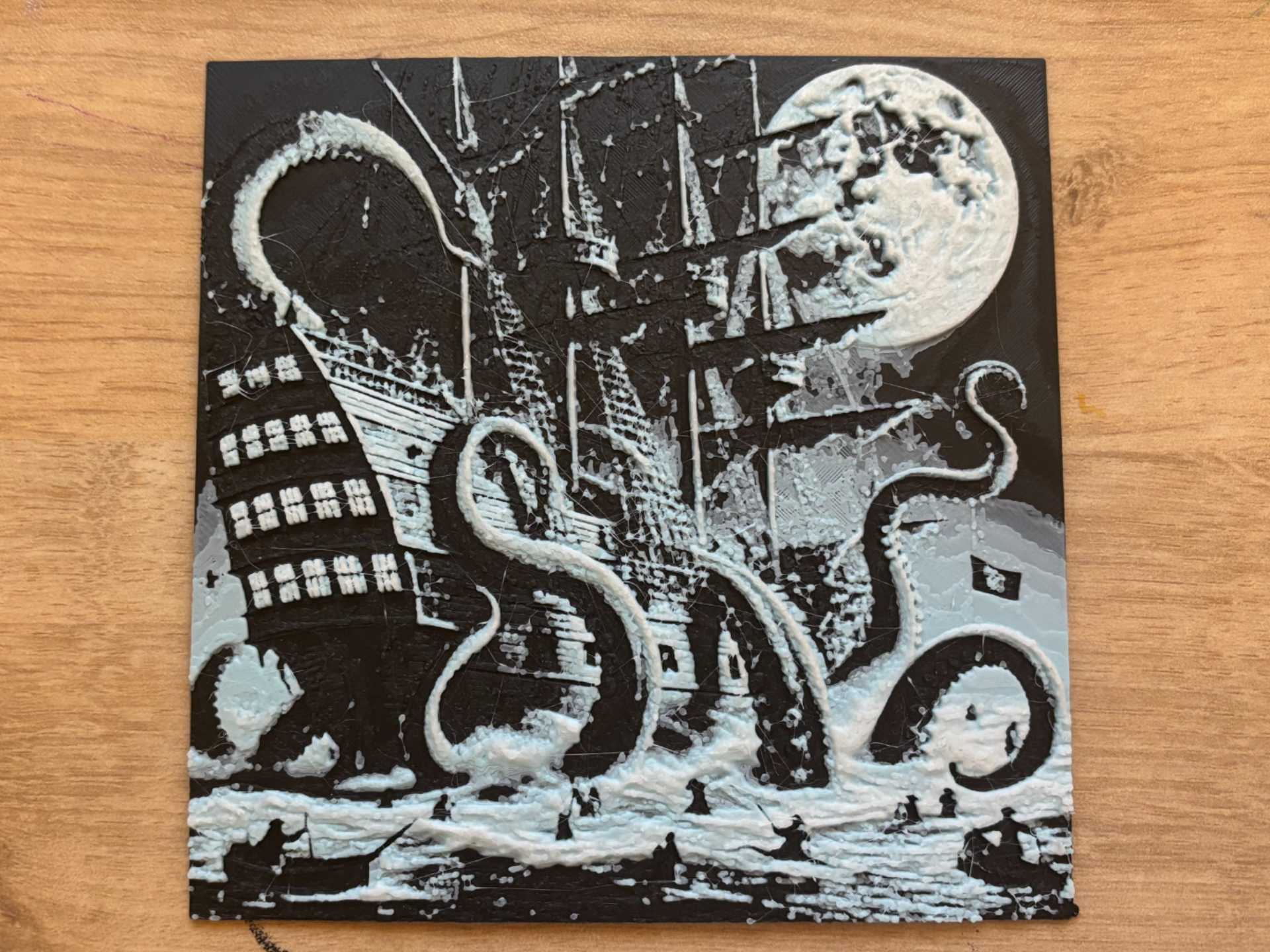 Hueforge Kraken and the pirates galleon
