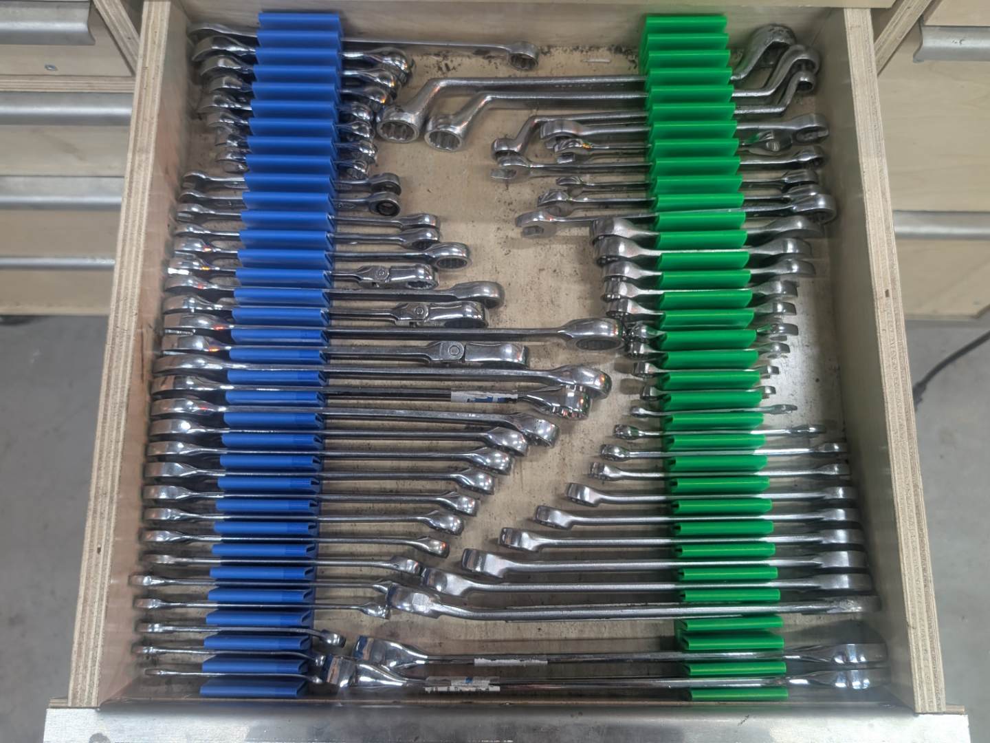 Compact Wrench holder