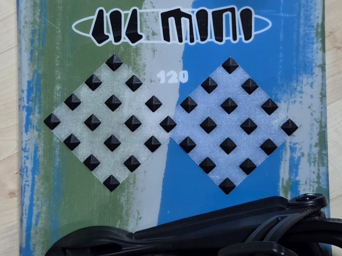 Snowboard Stomp Pad (simple)