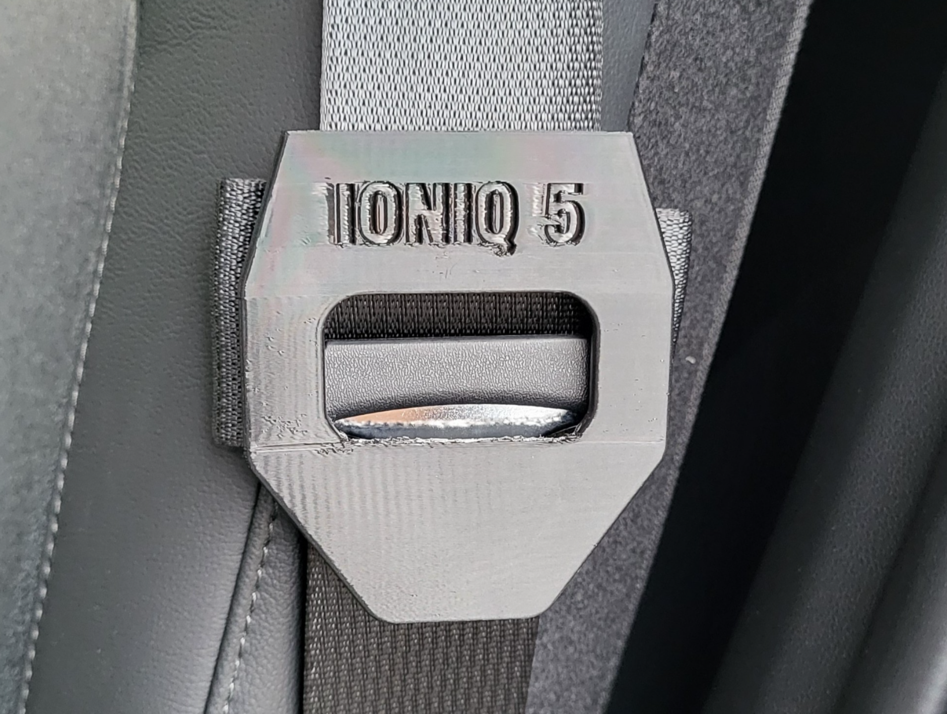 IONIQ5 Rear Seatbelt Rattle Silencer