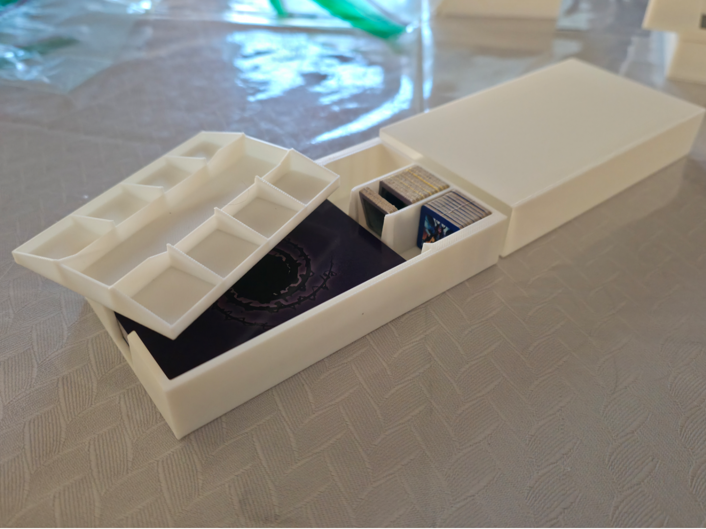Wizards of Zaria: Deck Case (Holds Tokens)