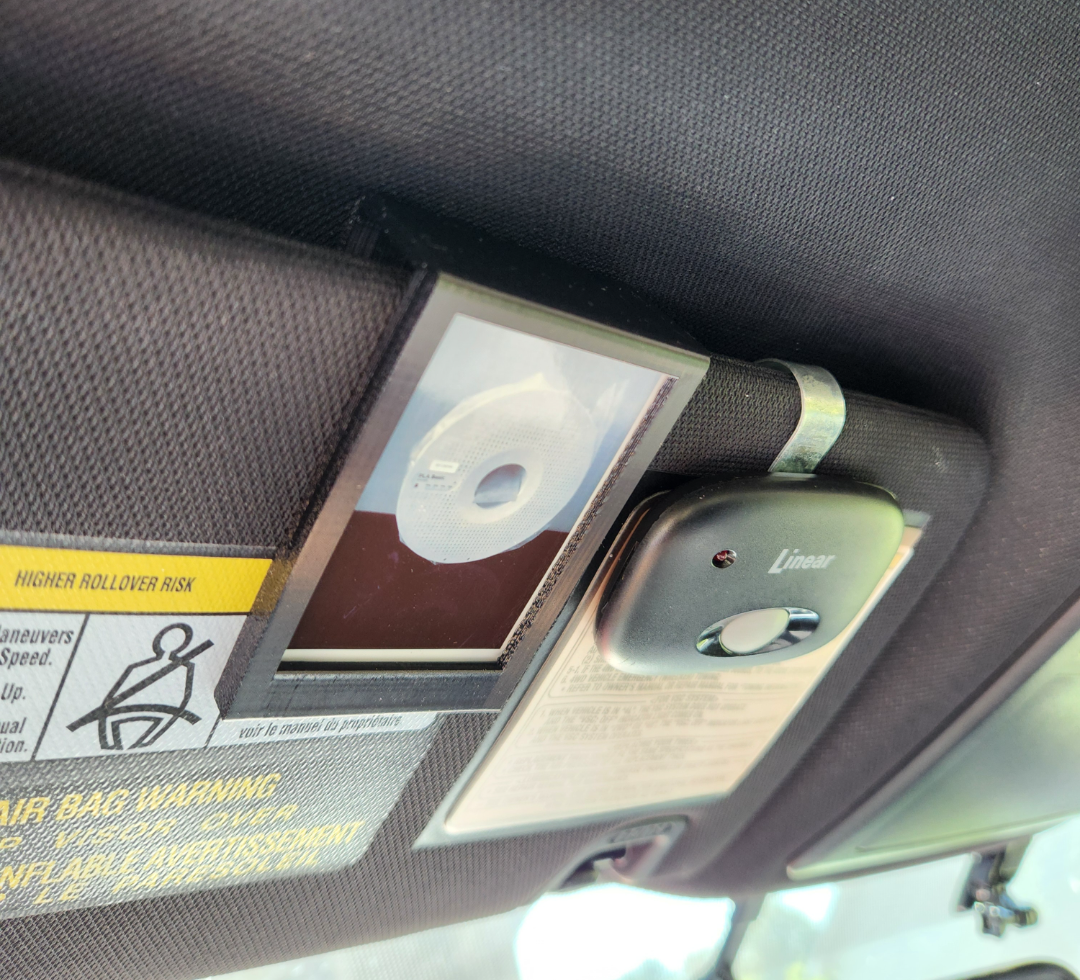 Polaroid Car Visor Clip
