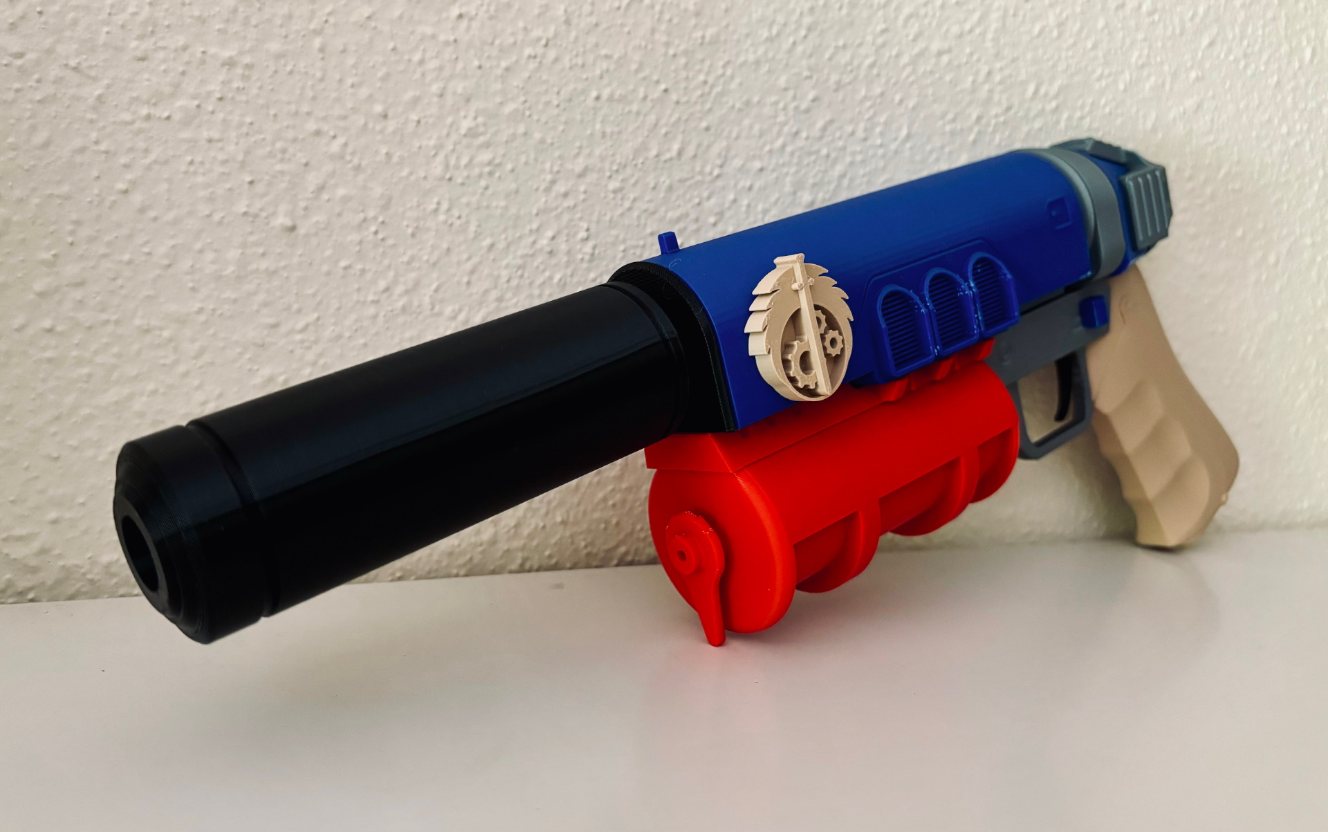 Fallout Crusader Pistol 76 Suppressor