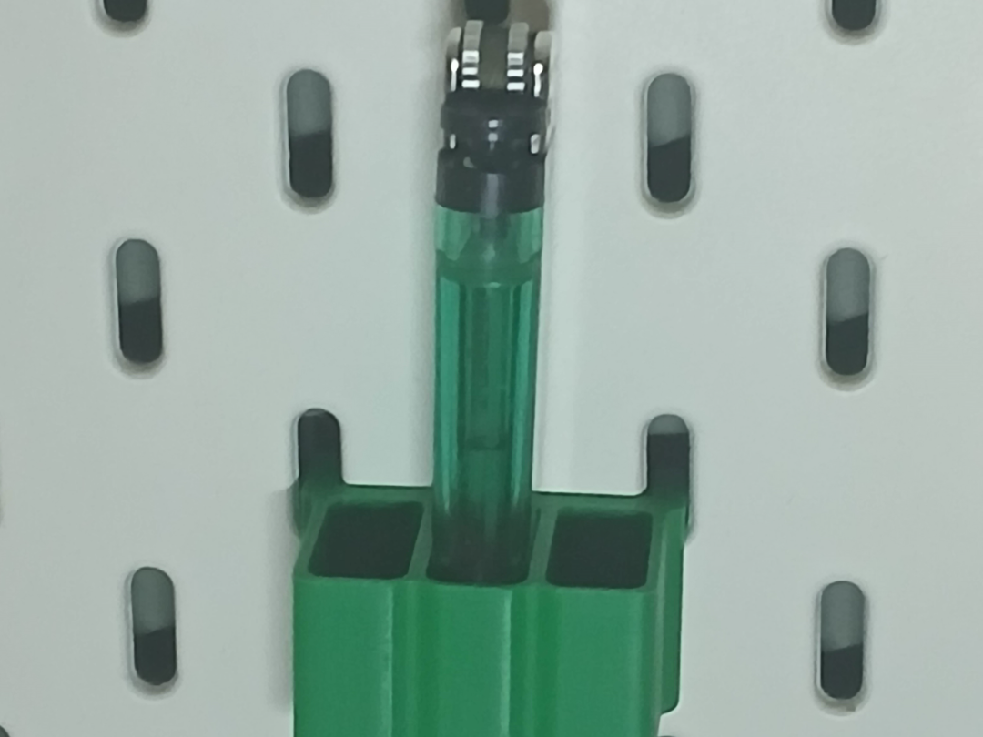 Ikea skadis 3 lighters holder (no supports)