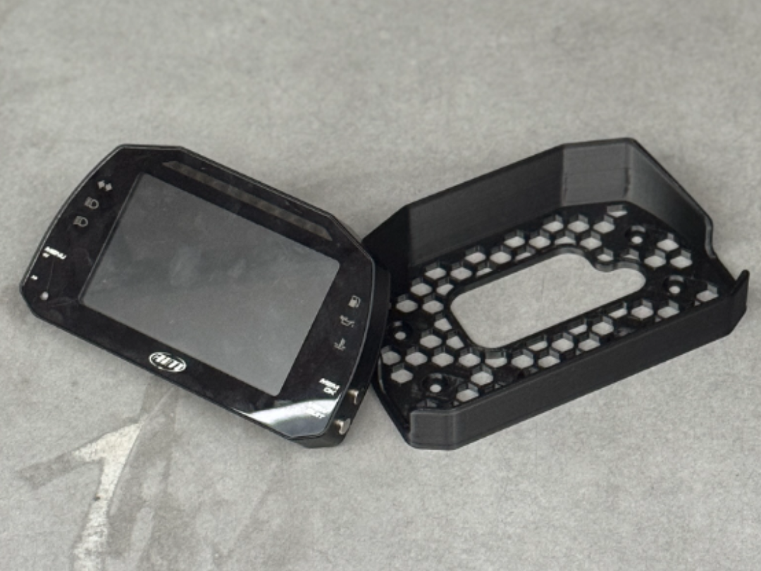 AIM MXS Strada light 5 inch digital dash sunvisor