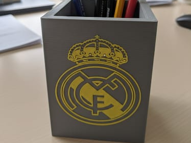 Real Madrid pen holder