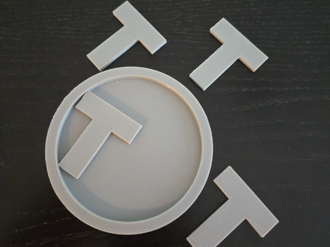 T Puzzle (Circle Version)