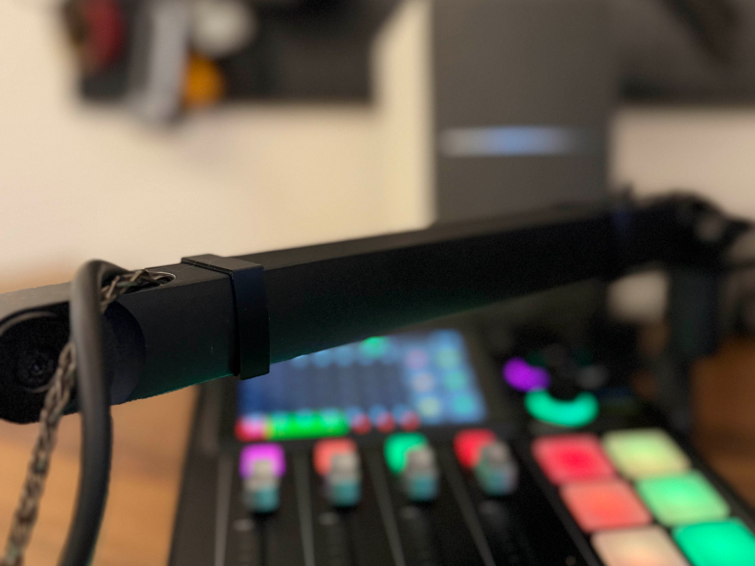 Elgato Low Profile Mic Arm Cover Clip Support