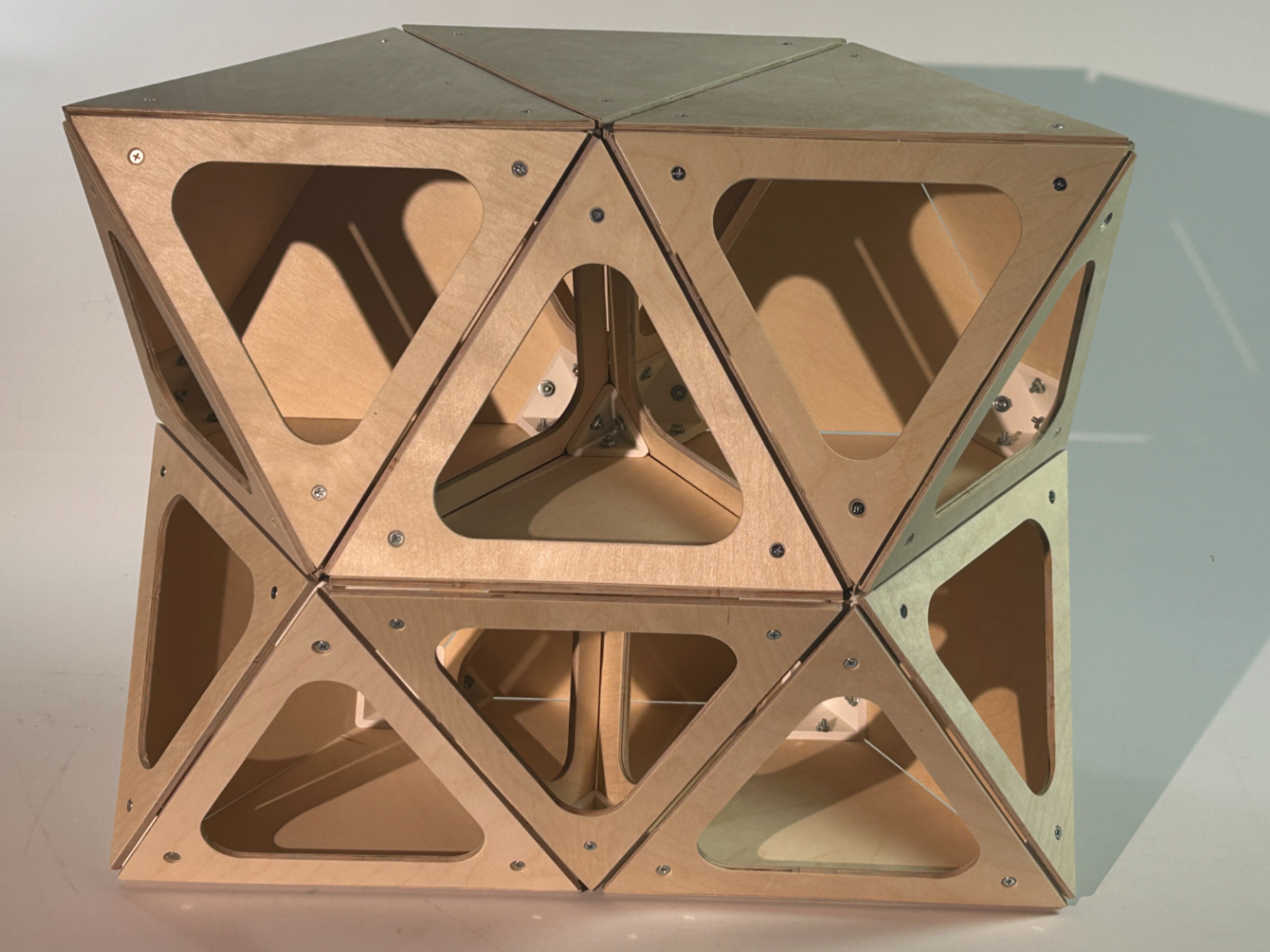 Modular Polyhedron System