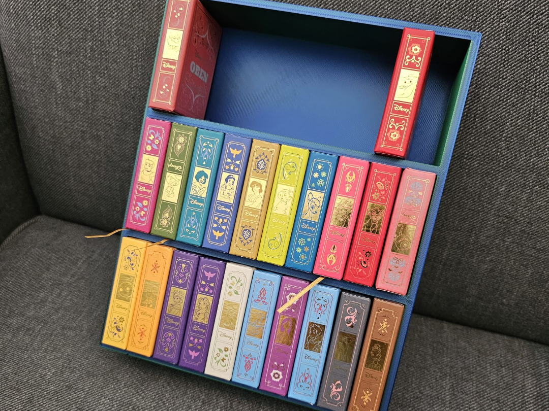 Bookshelf for Hachette Disney Miniature Edition