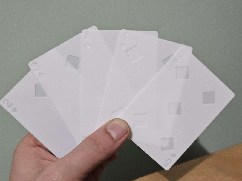 Diamond Throwing Cards