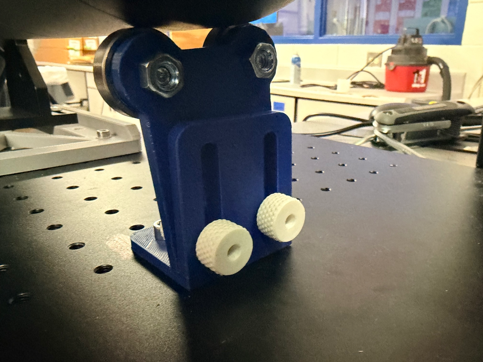 Leveling Base for Rotary Engraving