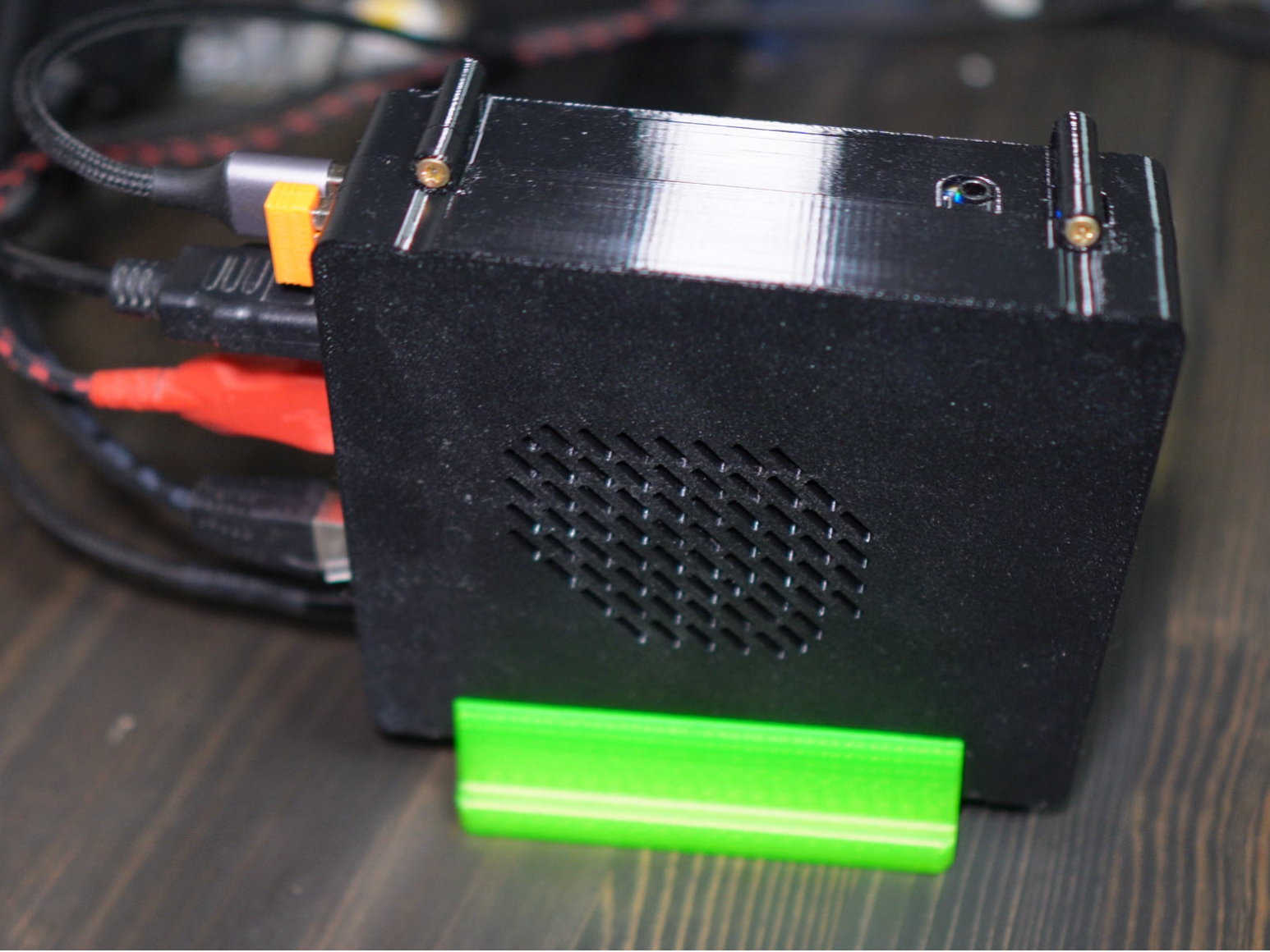 Orange Pi 6 Plus case with vertical stand