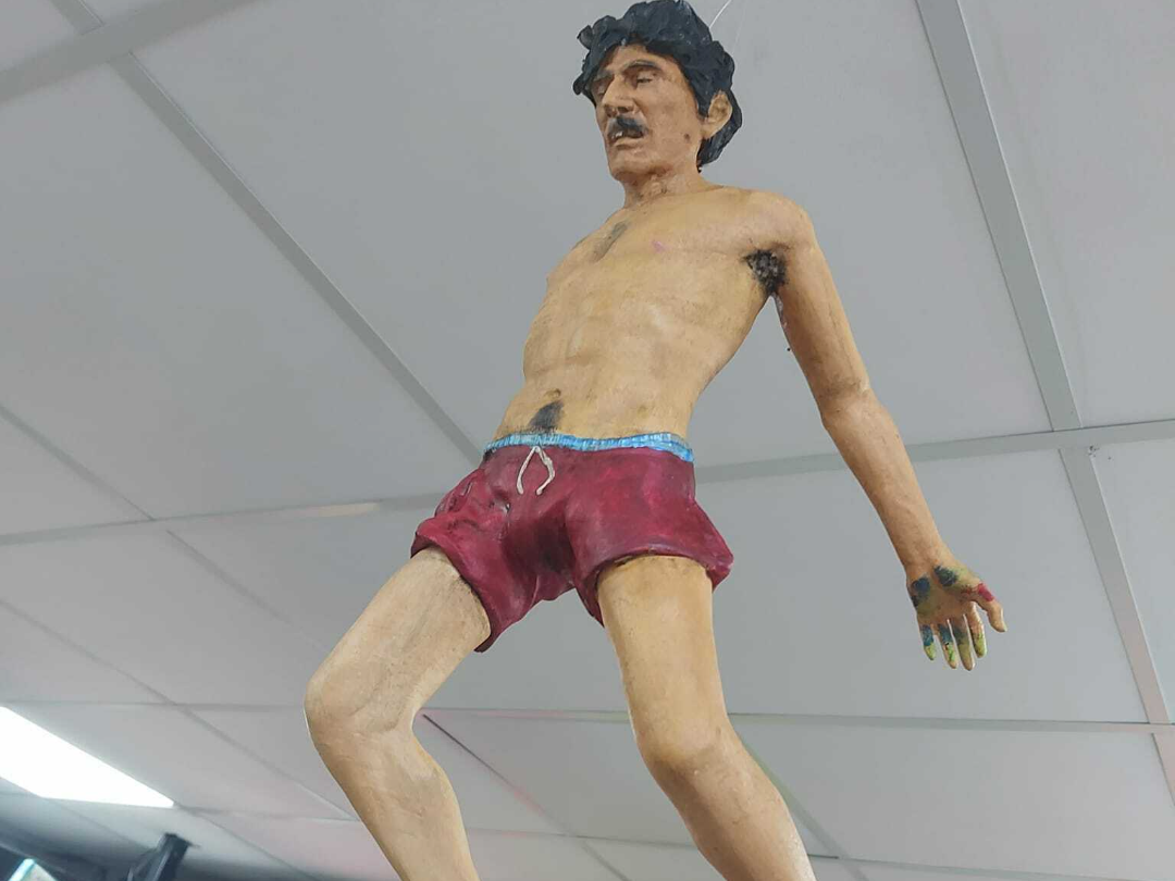 Charly Garcia Saltando a la pileta - jumping pool