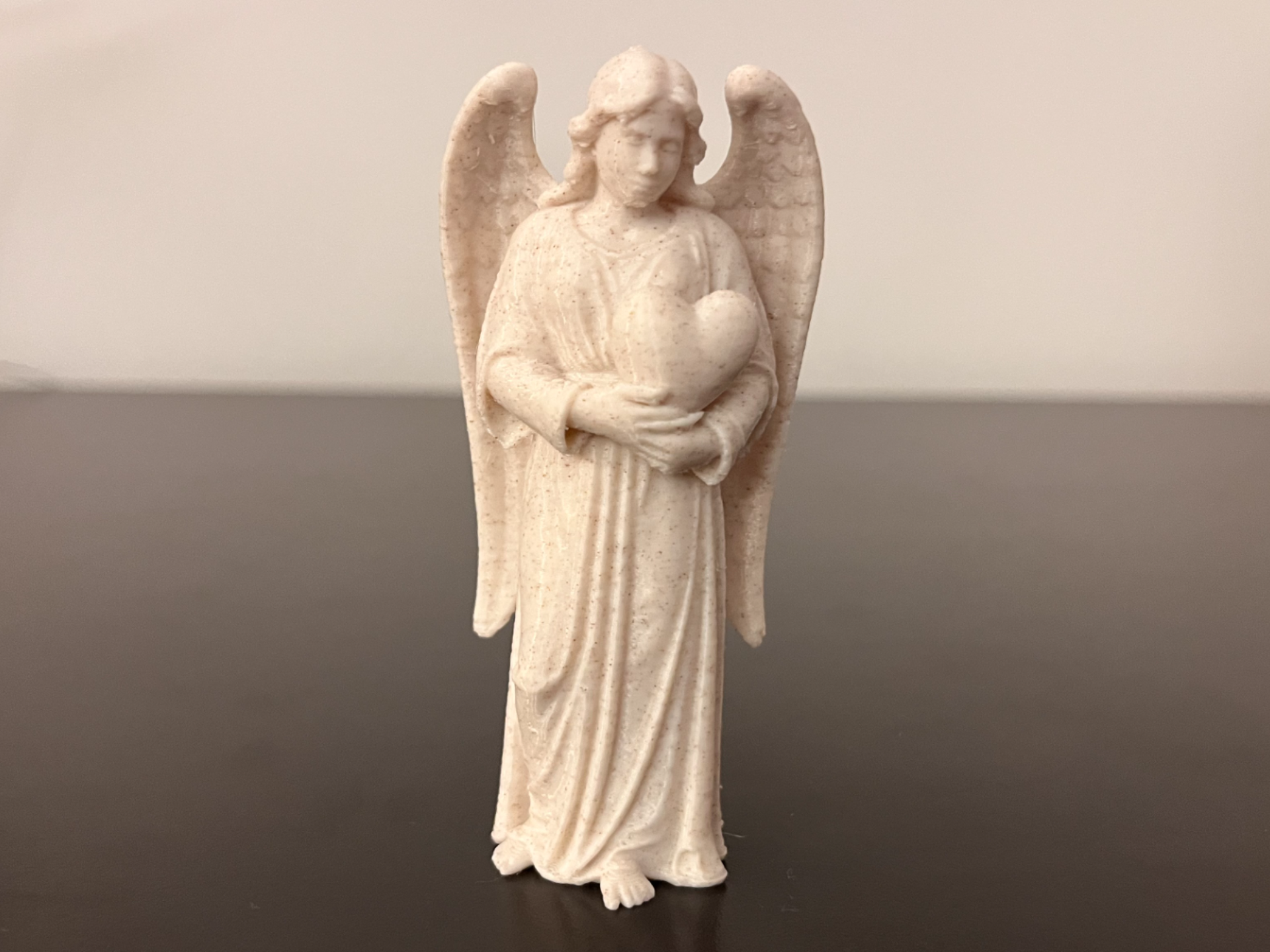 Guardian angel heart of eternal love 13cm height