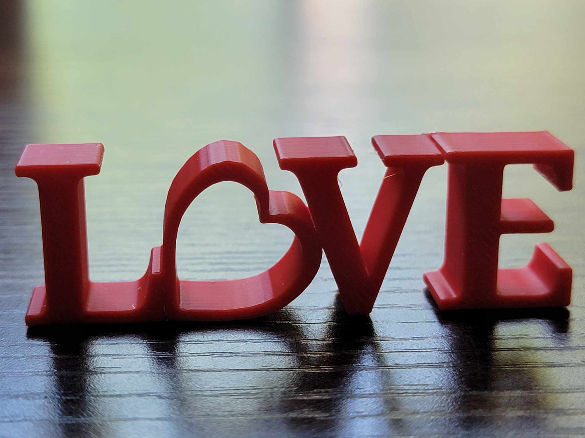 'Love' word art, Linear