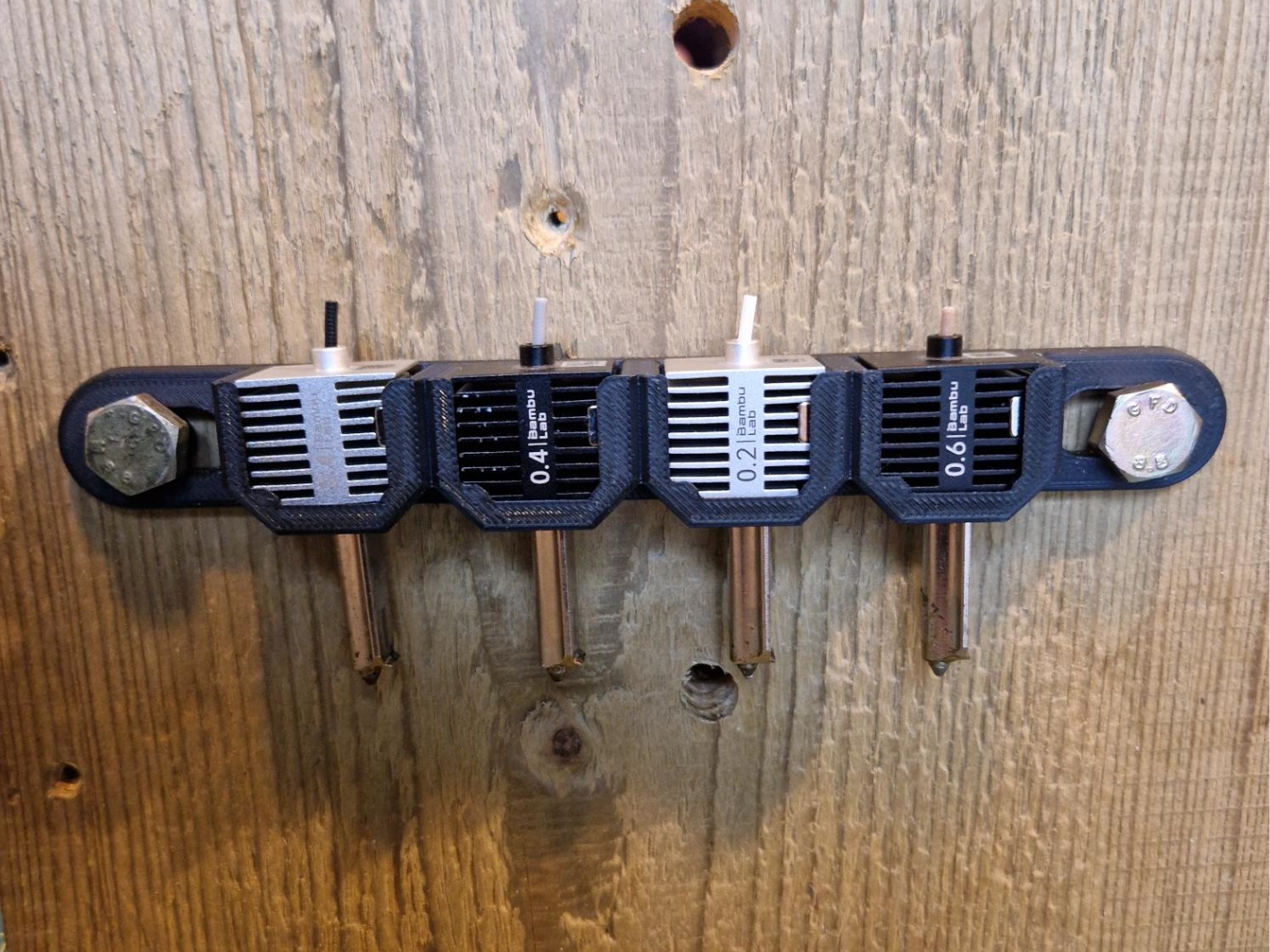 A1 Mini Nozzle Holder (4x) side slotted holes