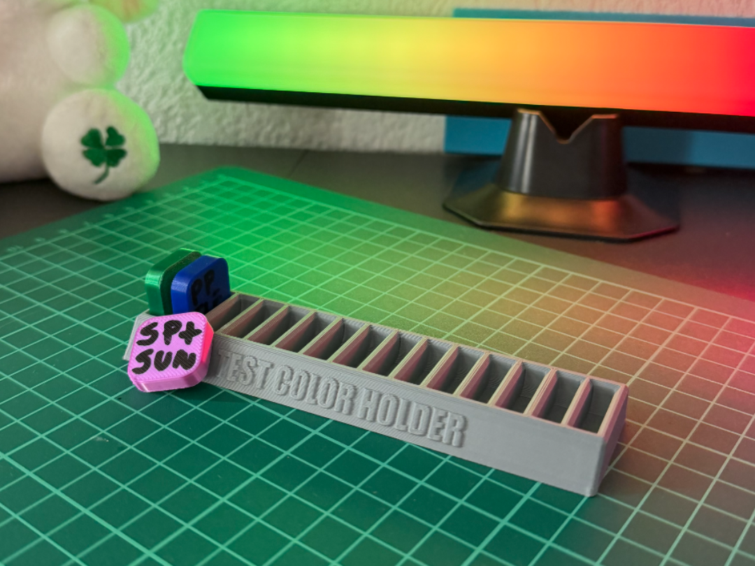 test color holder