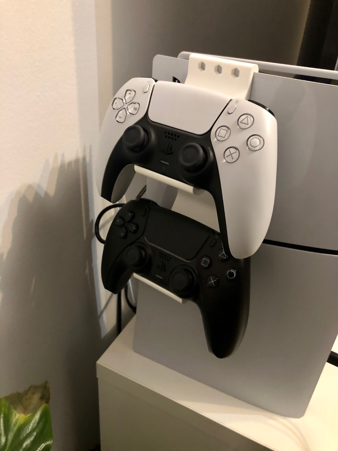 PS5 Controller Stand Clip 2x