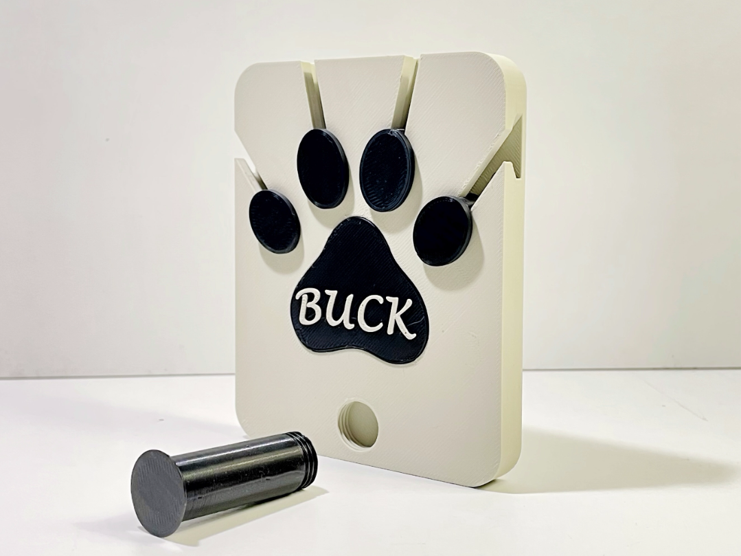 Smart Leash Hanger