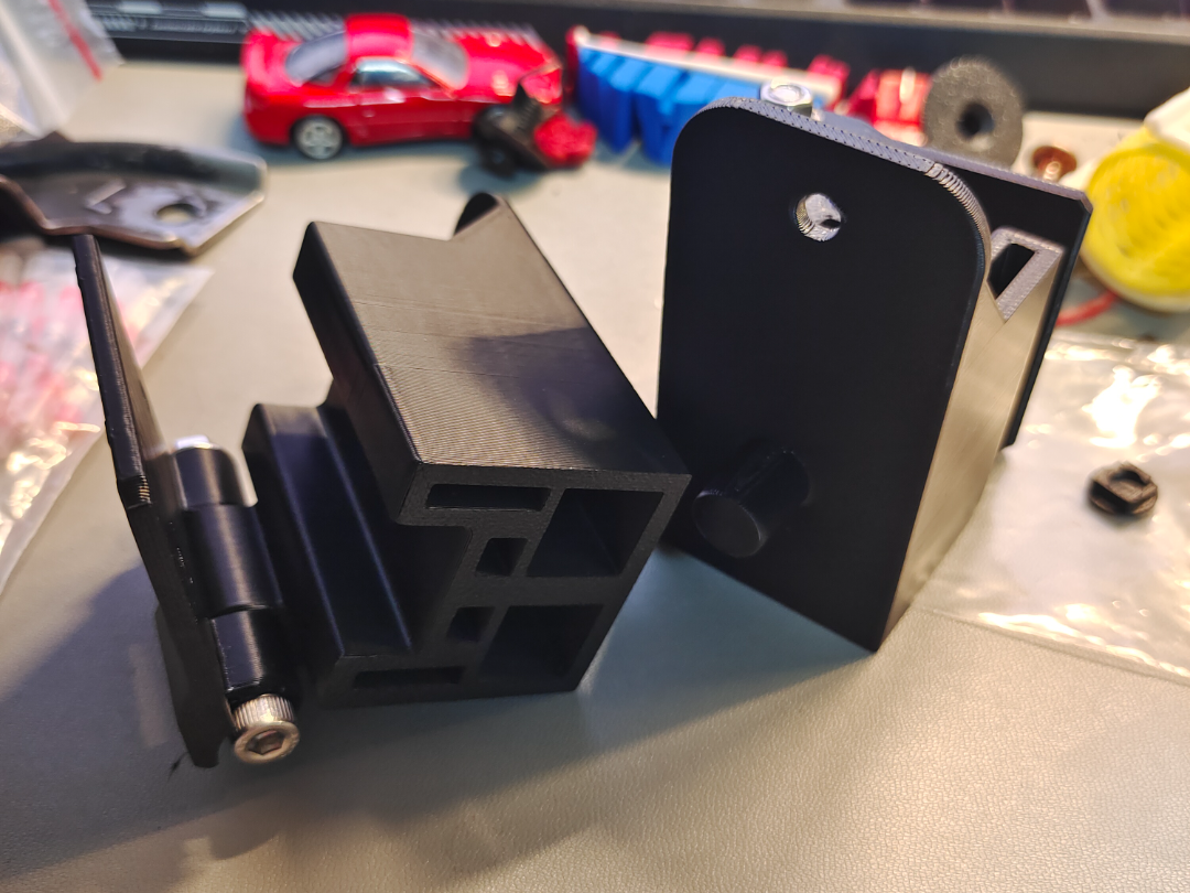 3000GT Spare Tire Cover Hinge