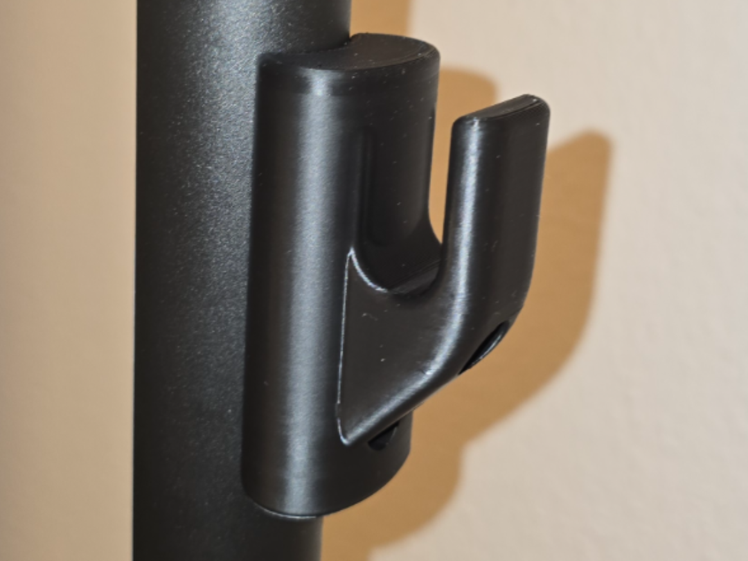Xiaomi Scooter 5 hook with Galaxy Smarttag cutout
