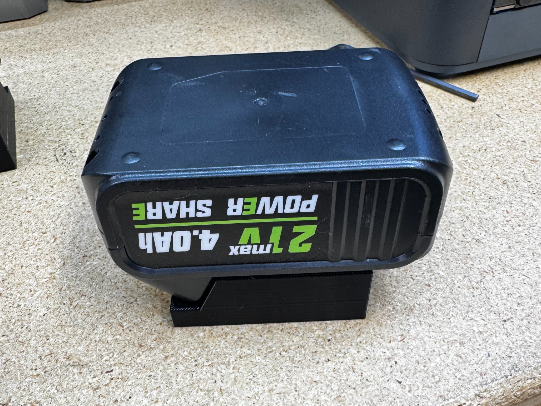 LFine Battery Mount (Model 1)