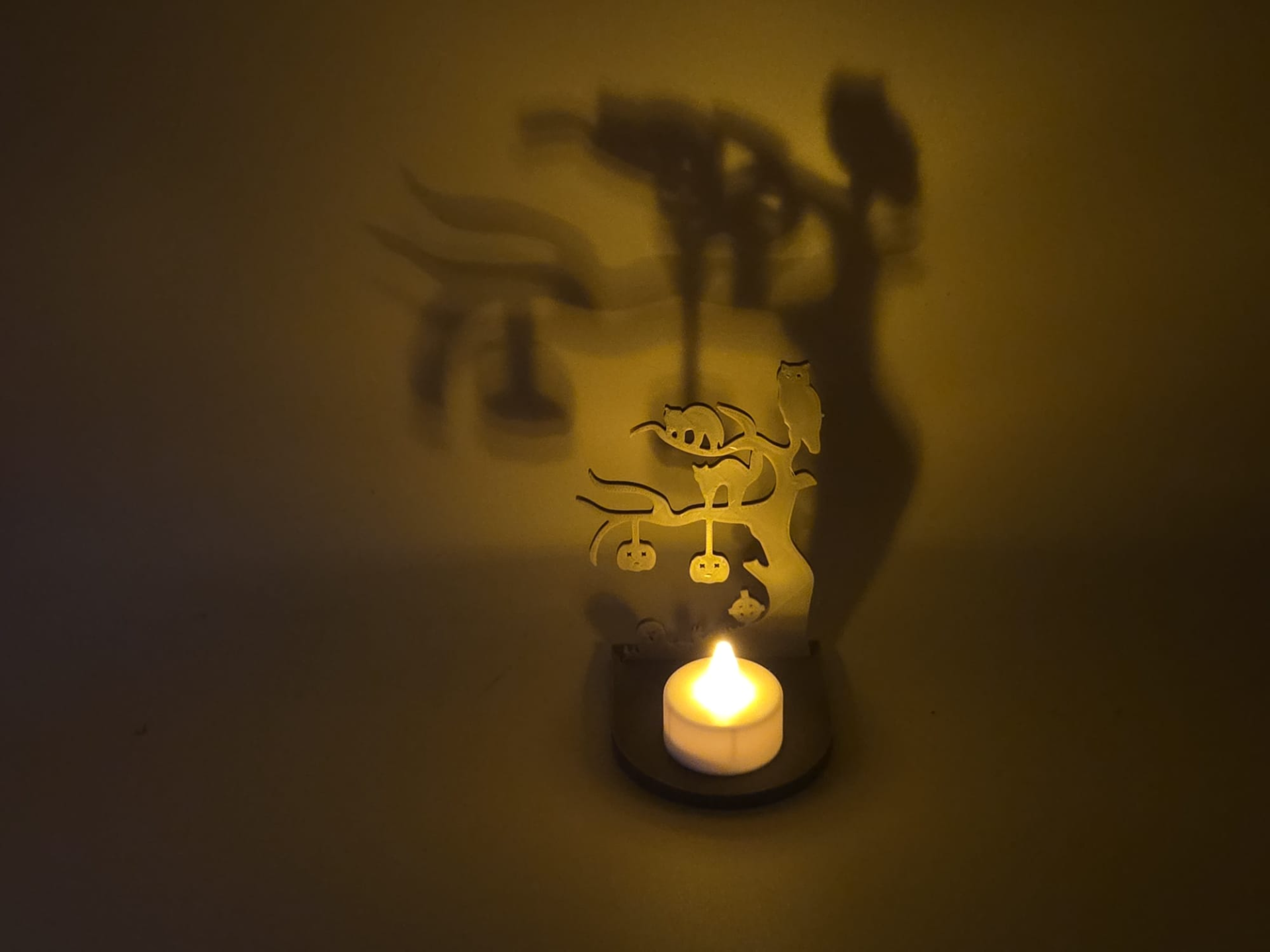 Halloween Teelicht Schattenspiel Friedhof