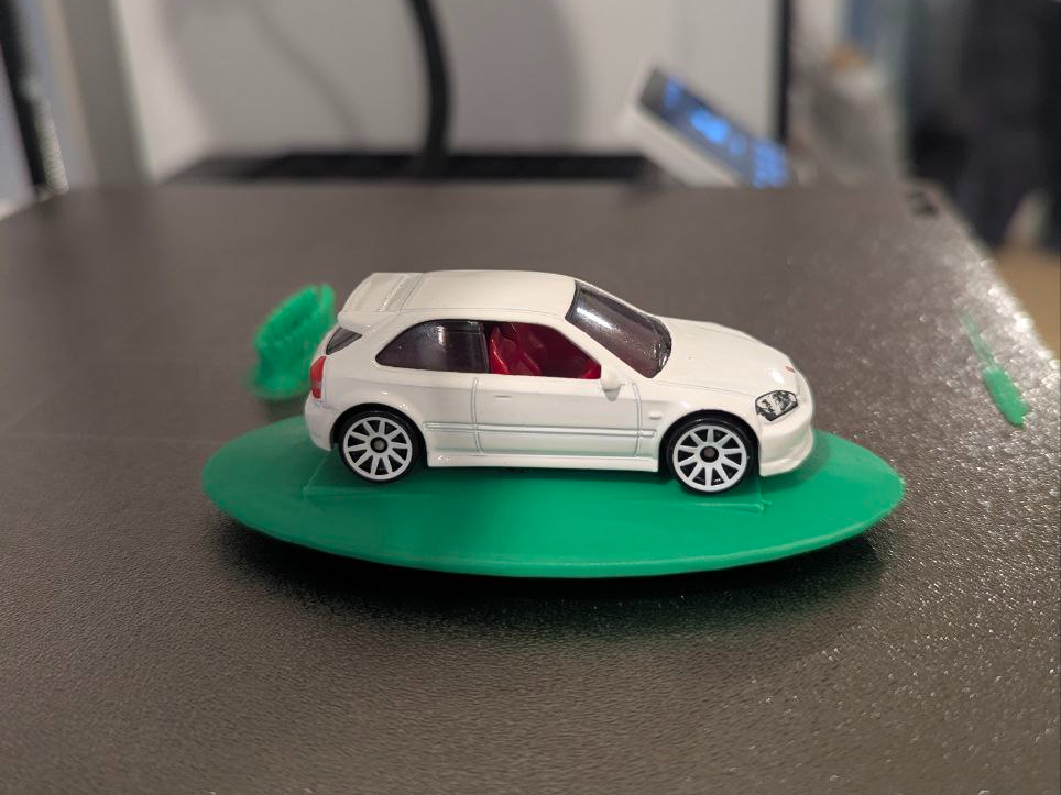 HotWheels car stand/podium surfboard